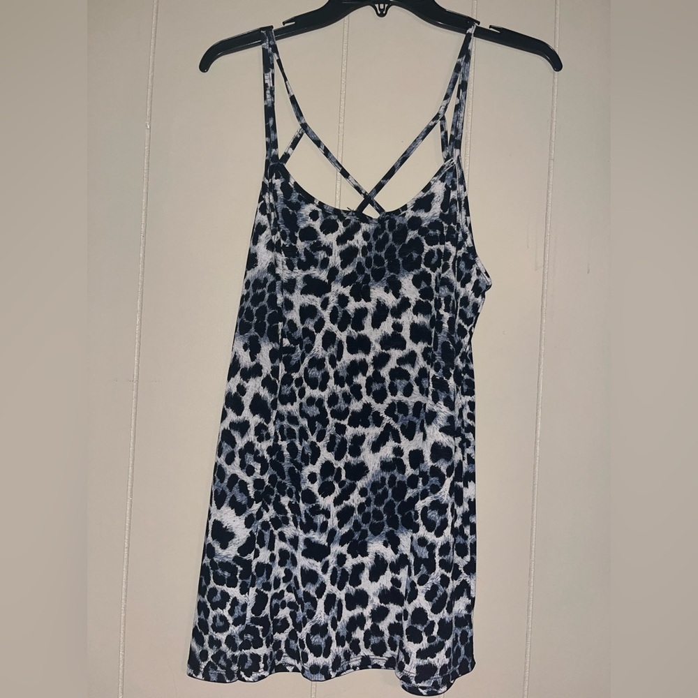 HEIMISH USA Monochrome Patterned Top colors are blue, black and white
